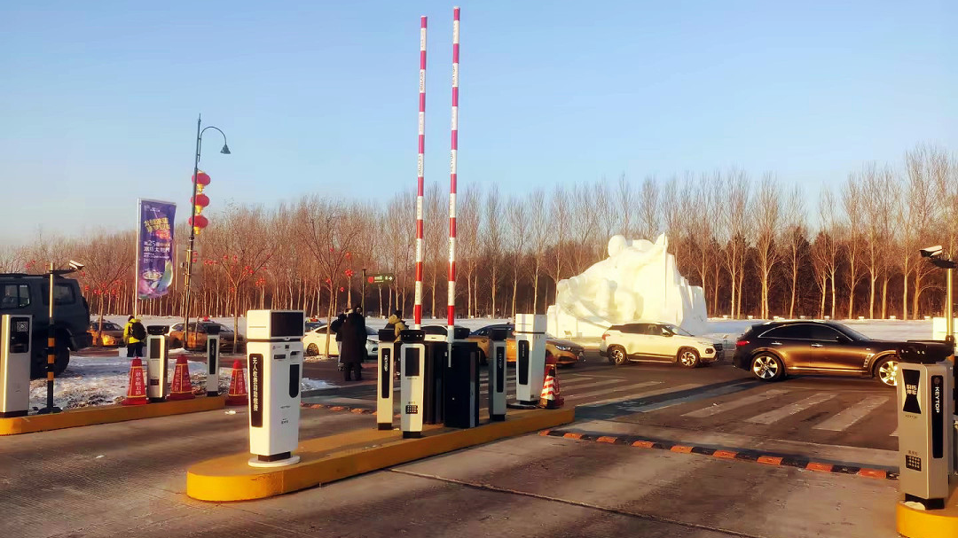 “爾濱”強勢出圈，科拓智慧停車(chē)助力多個(gè)景區迎接“八方來(lái)客”